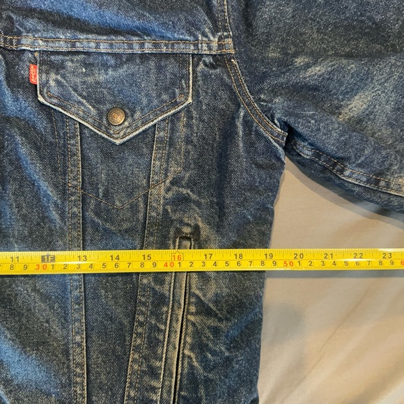 Vintage 80s Levis Sherpa Denim Trucker Jacket (size 38R) Made in USA - Picture 6 of 10